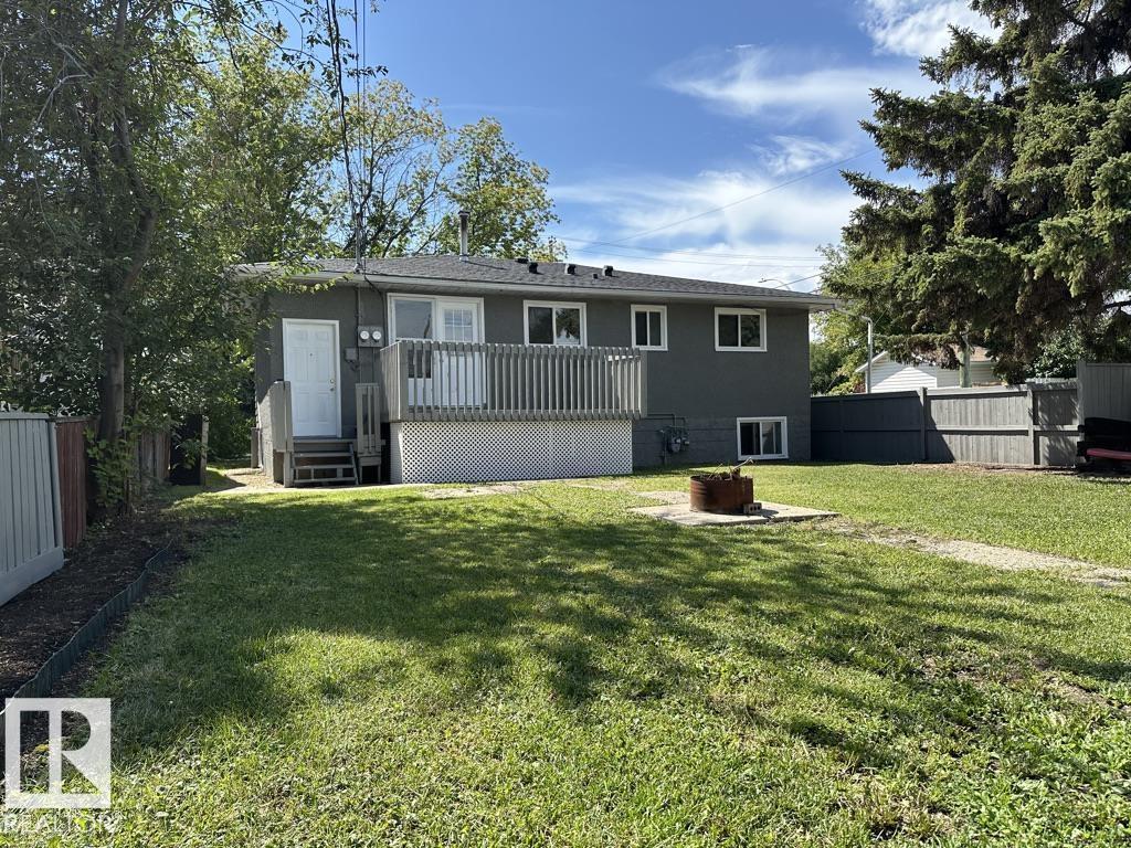 Single Family House Bungalow for Sale in /  AV NW Edmonton 