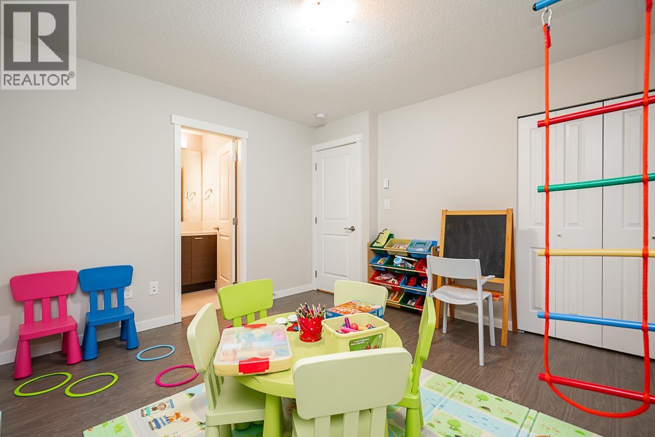 37 3461 PRINCETON AVENUE, Coquitlam