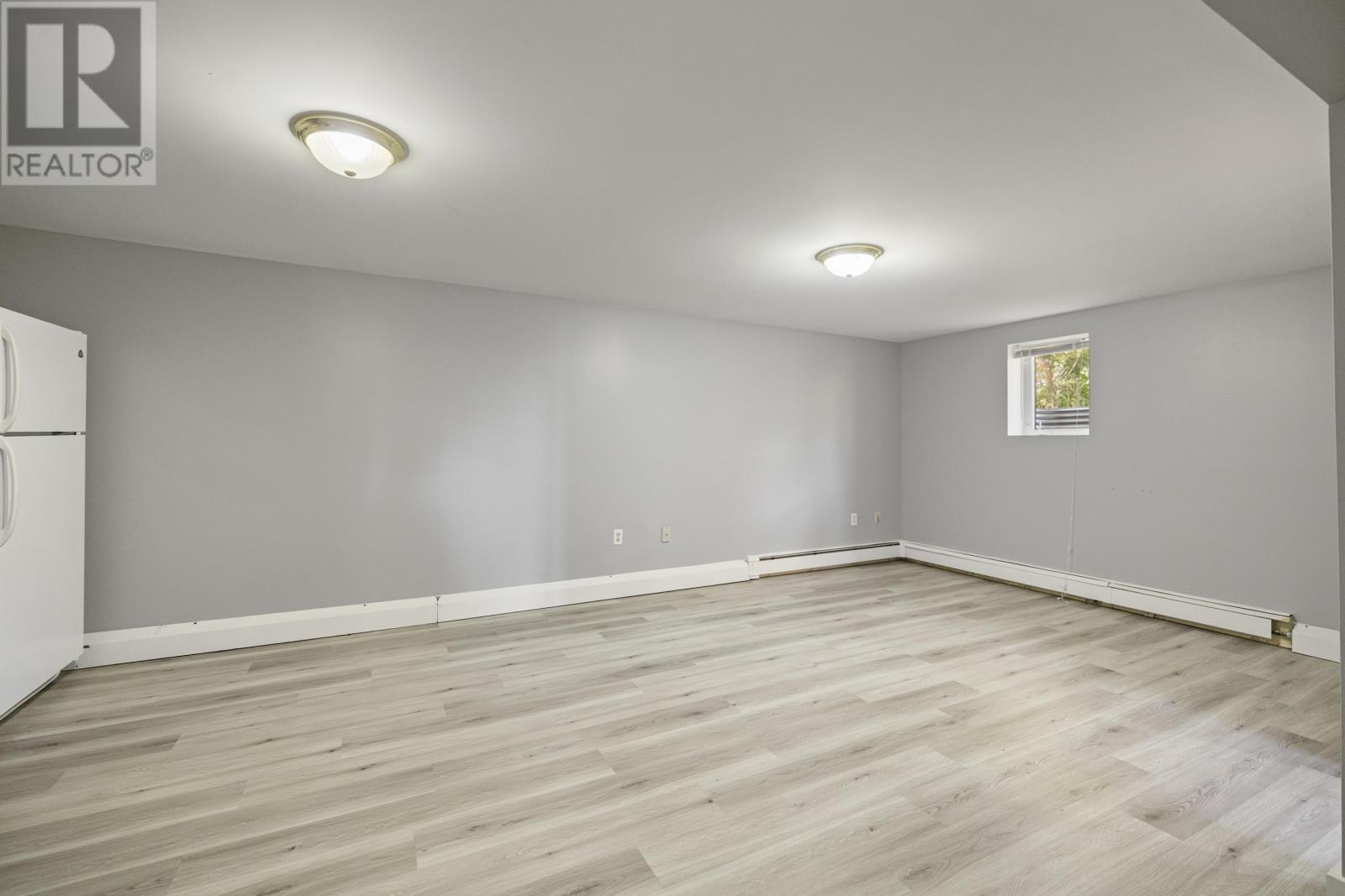 Single Family House Character for Sale in  Ralden Avenue Sherwood 