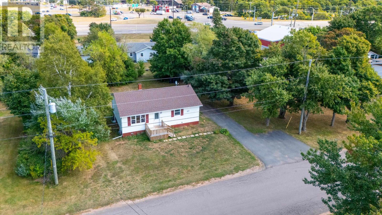 Single Family House Character for Sale in  Ralden Avenue Sherwood 