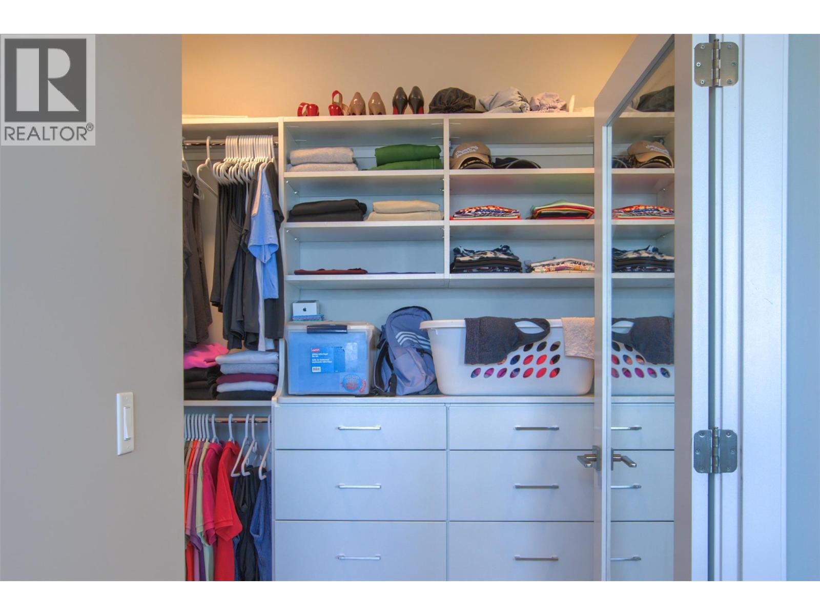  446 Hawk Hill Drive, Kelowna