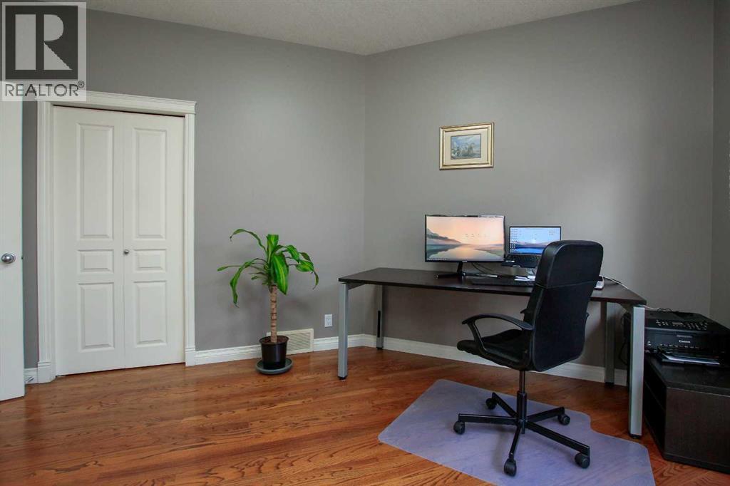 49 Leung Close, Red Deer