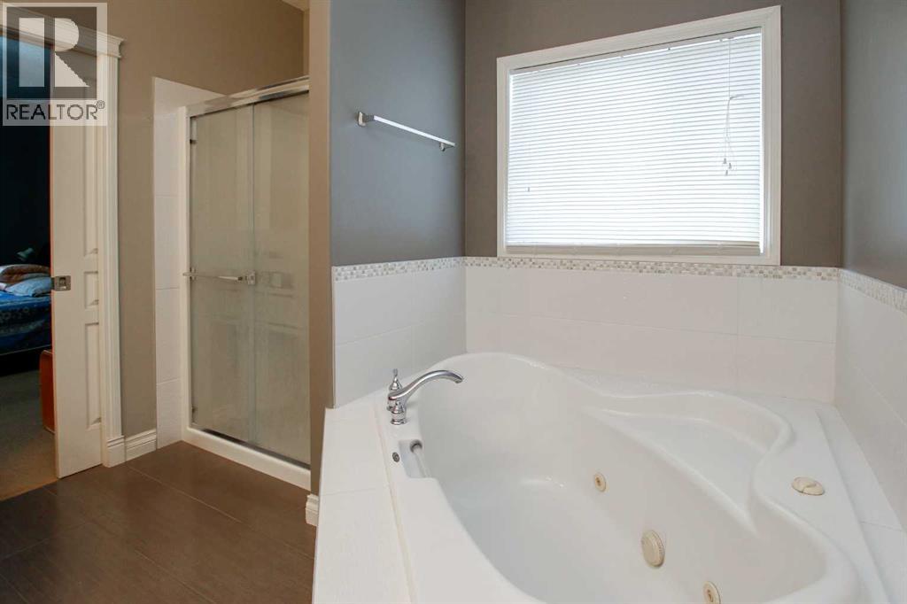 49 Leung Close, Red Deer