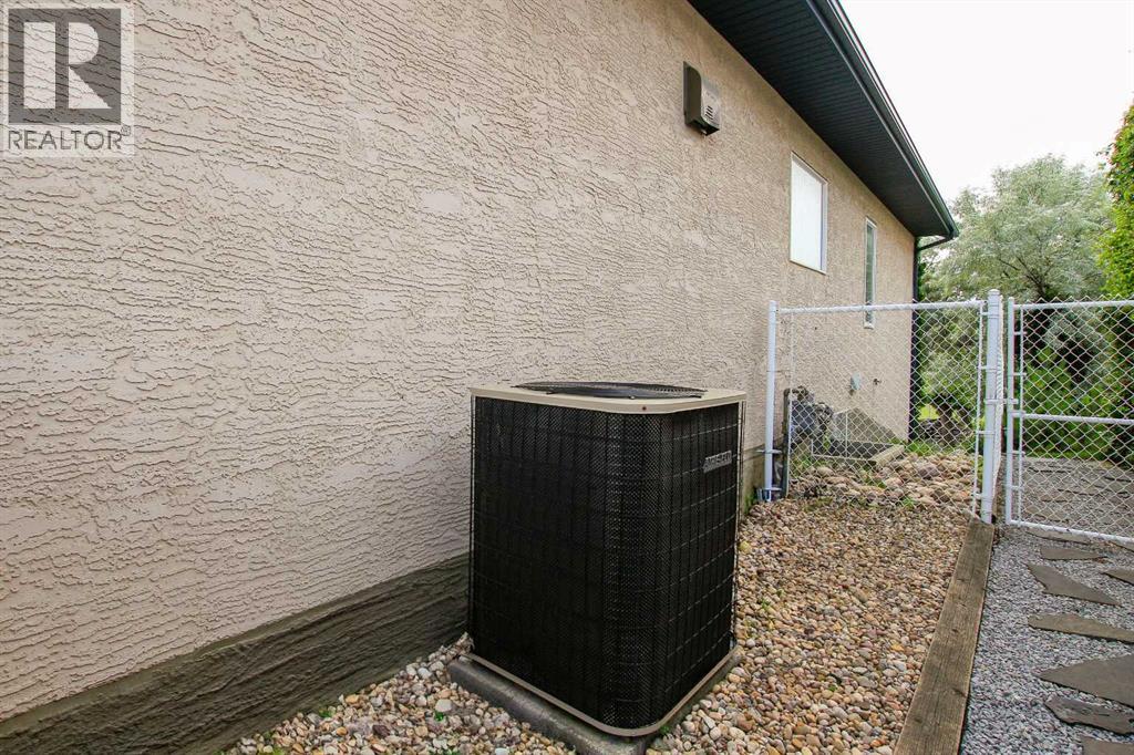 49 Leung Close, Red Deer