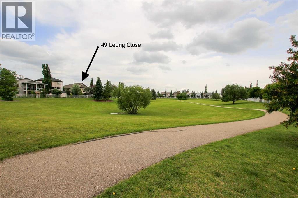 49 Leung Close, Red Deer