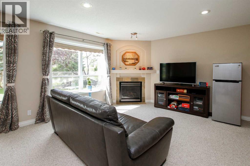 49 Leung Close, Red Deer