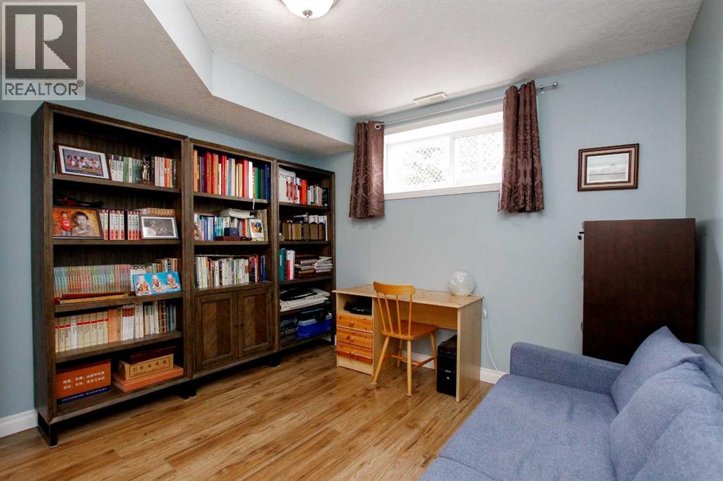 49 Leung Close, Red Deer