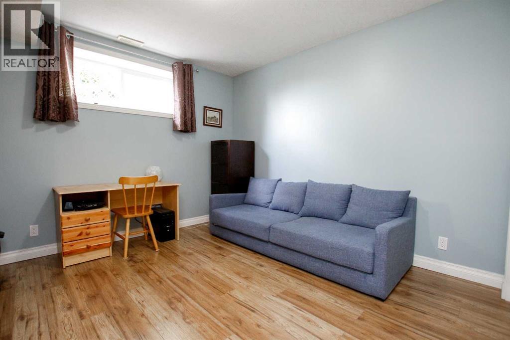 49 Leung Close, Red Deer
