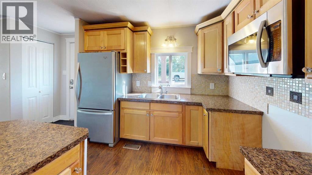 15350 Twp Rd 672, Plamondon