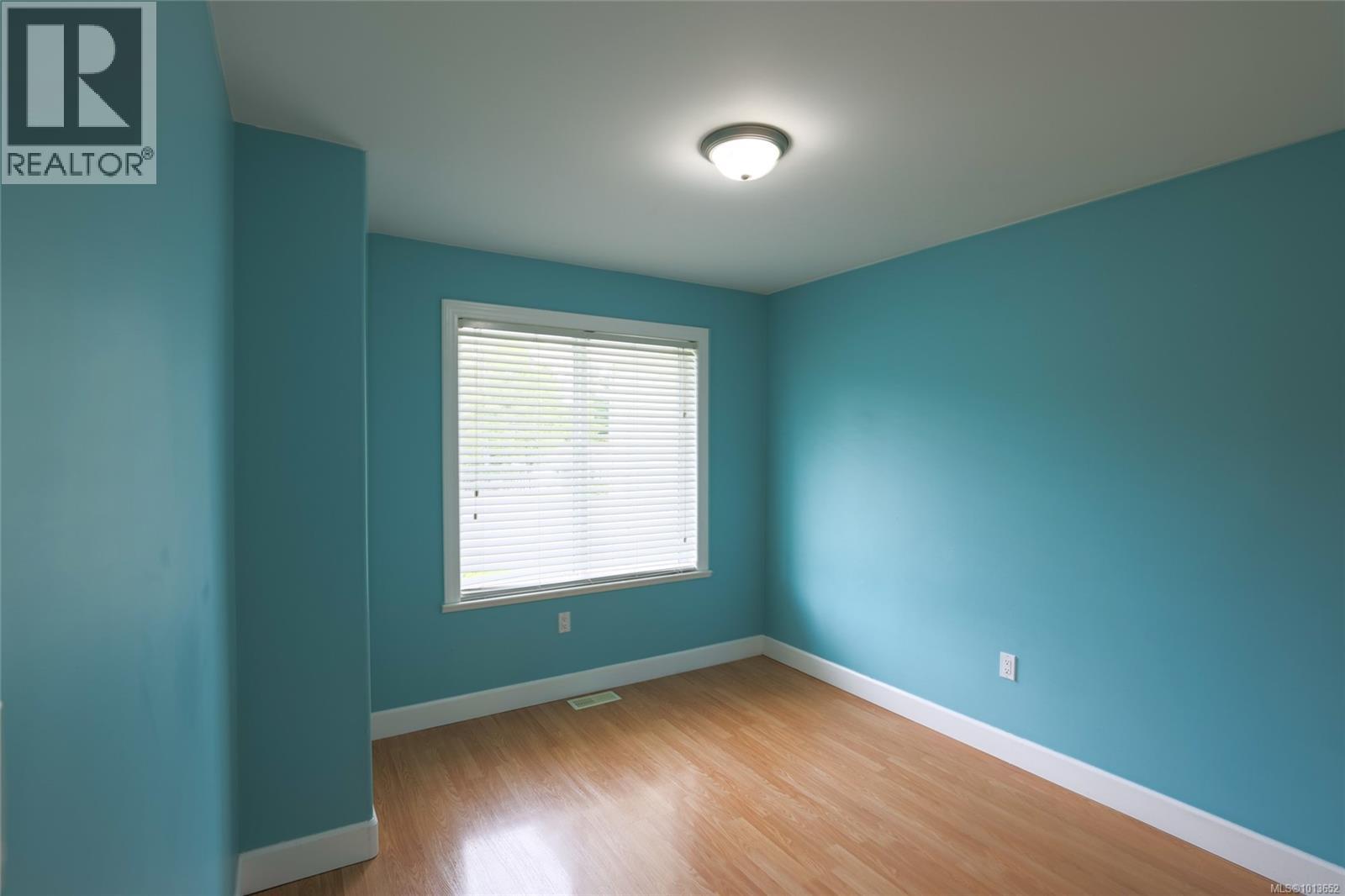 4175 Byng Rd, Port Hardy