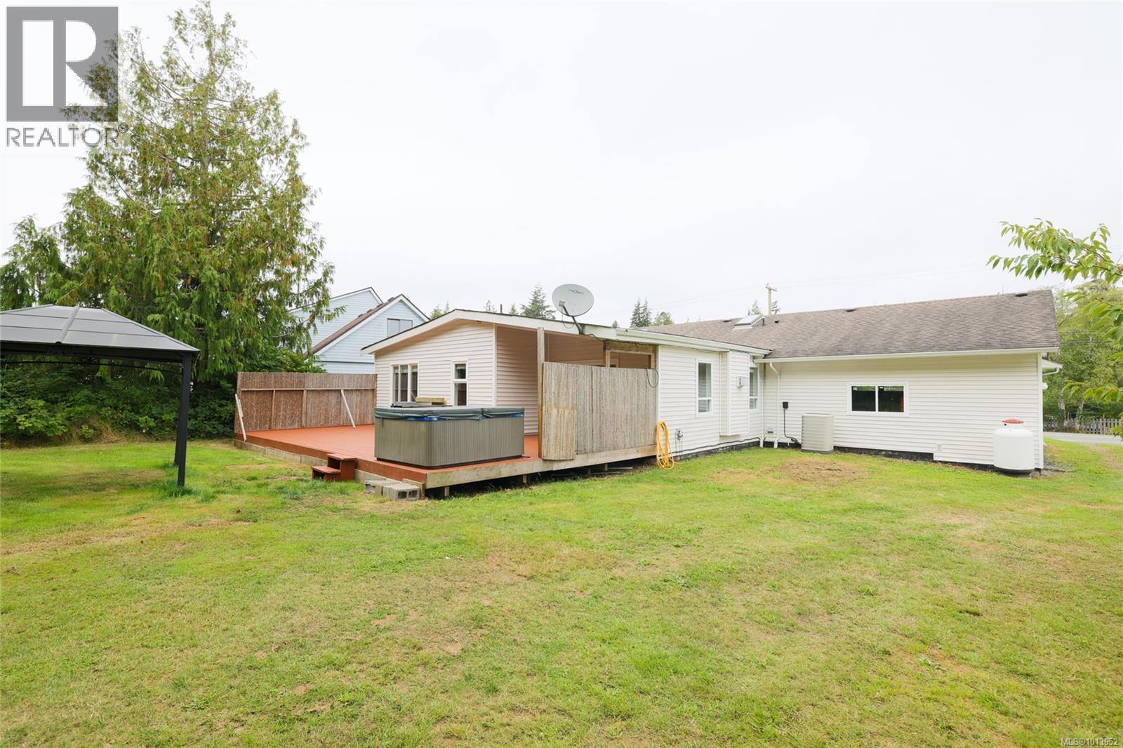 4175 Byng Rd, Port Hardy