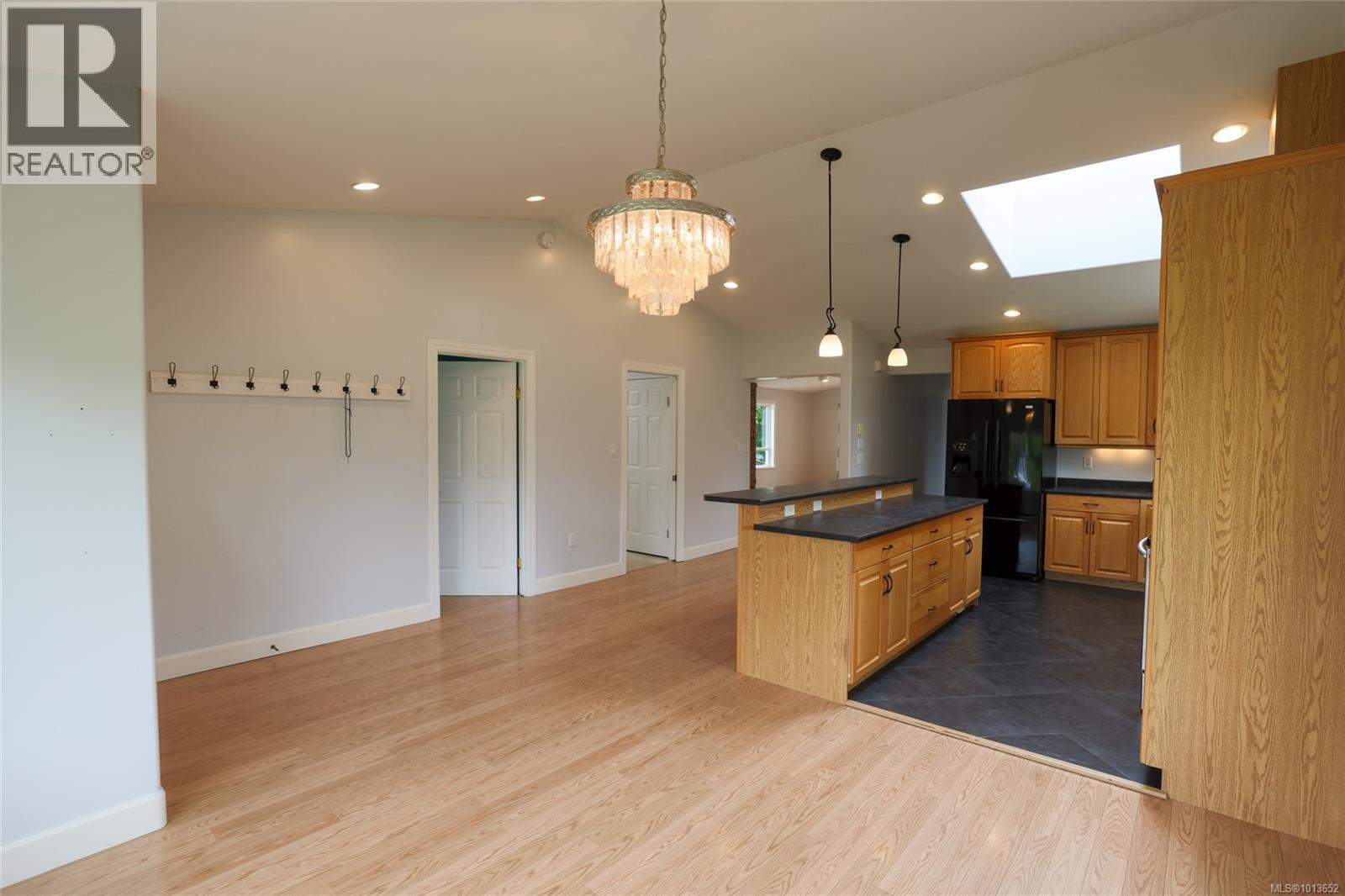 4175 Byng Rd, Port Hardy
