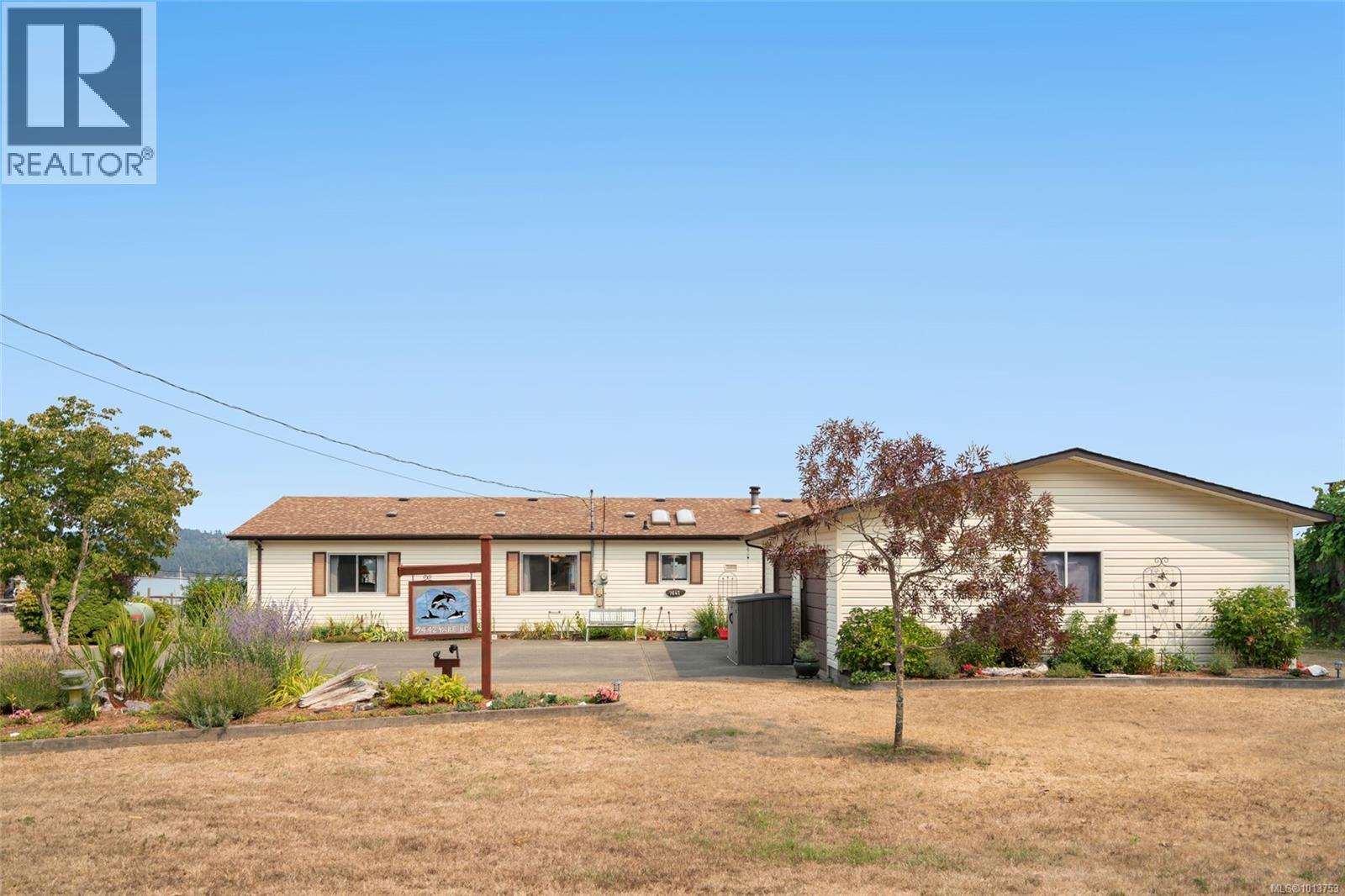 7442 Yake Rd, Fanny Bay