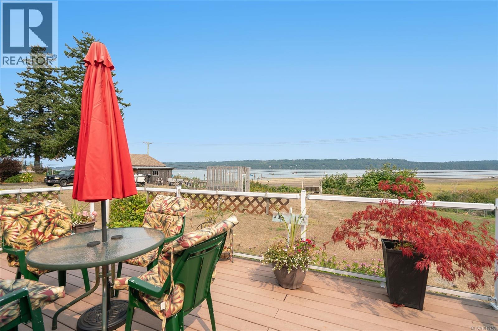 7442 Yake Rd, Fanny Bay