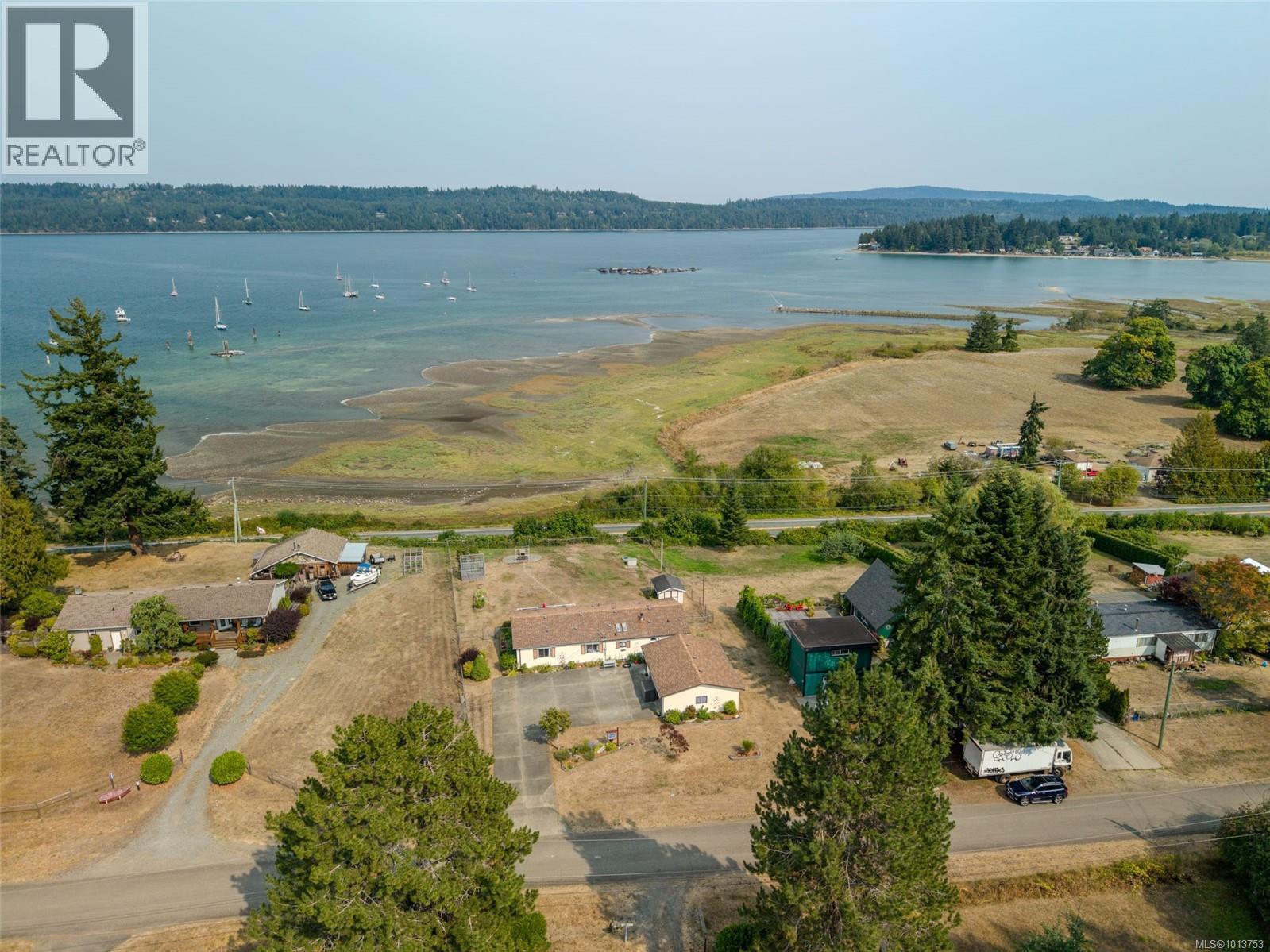 7442 Yake Rd, Fanny Bay