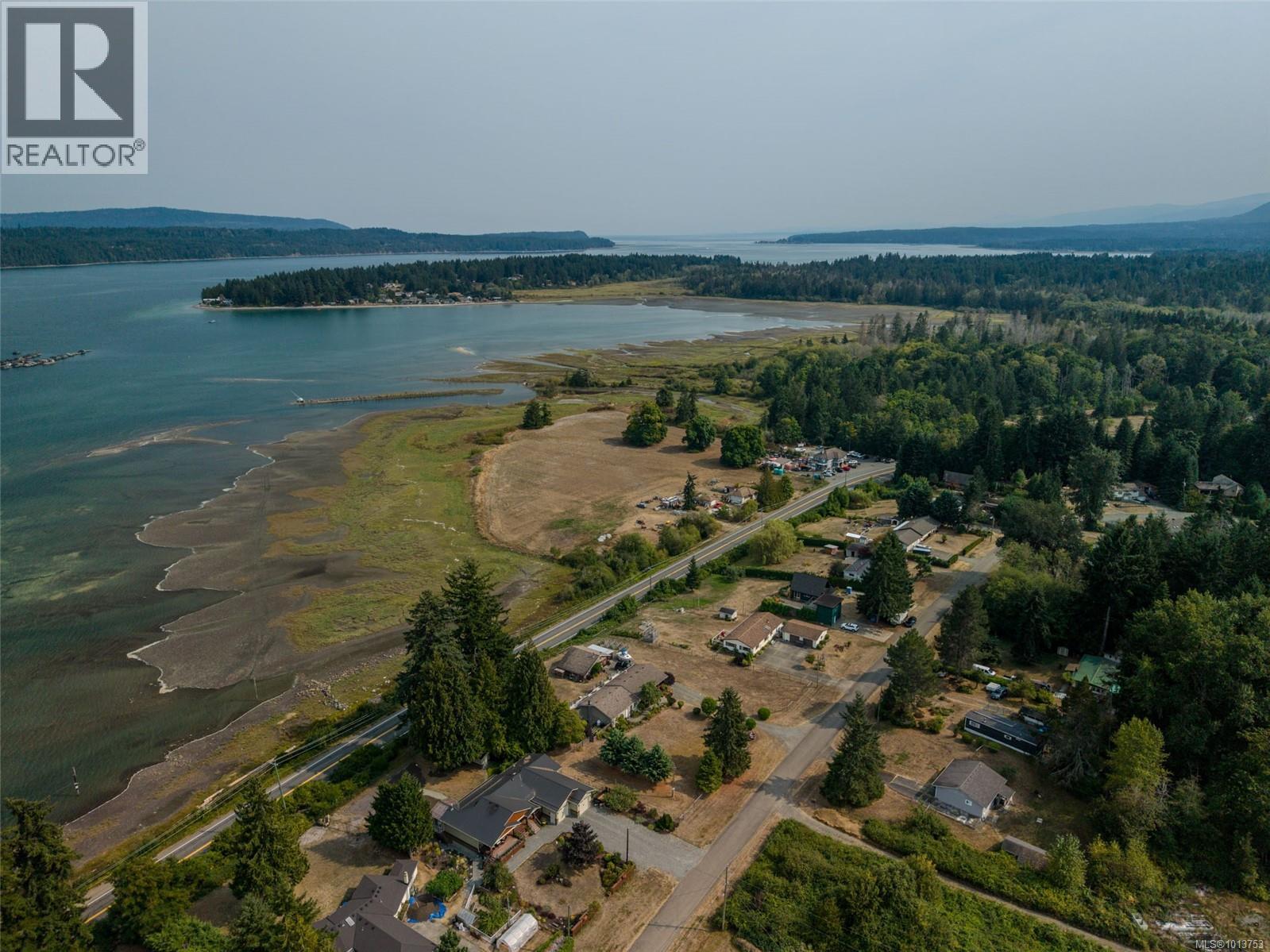 7442 Yake Rd, Fanny Bay