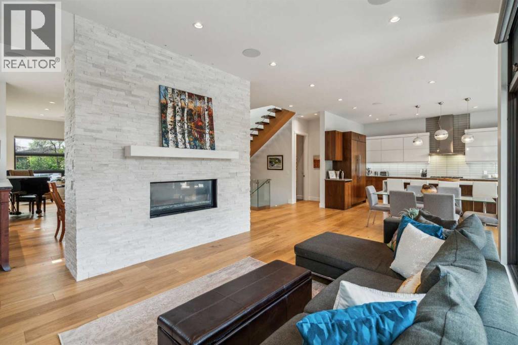 Single Family House for Sale in  A Street NW Parkdale Calgary 