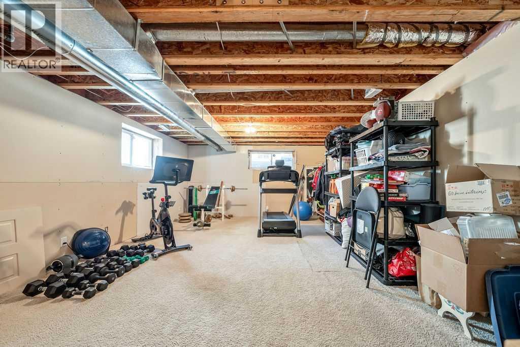 Single Family House for Sale in   Avenue NE Renfrew Calgary 