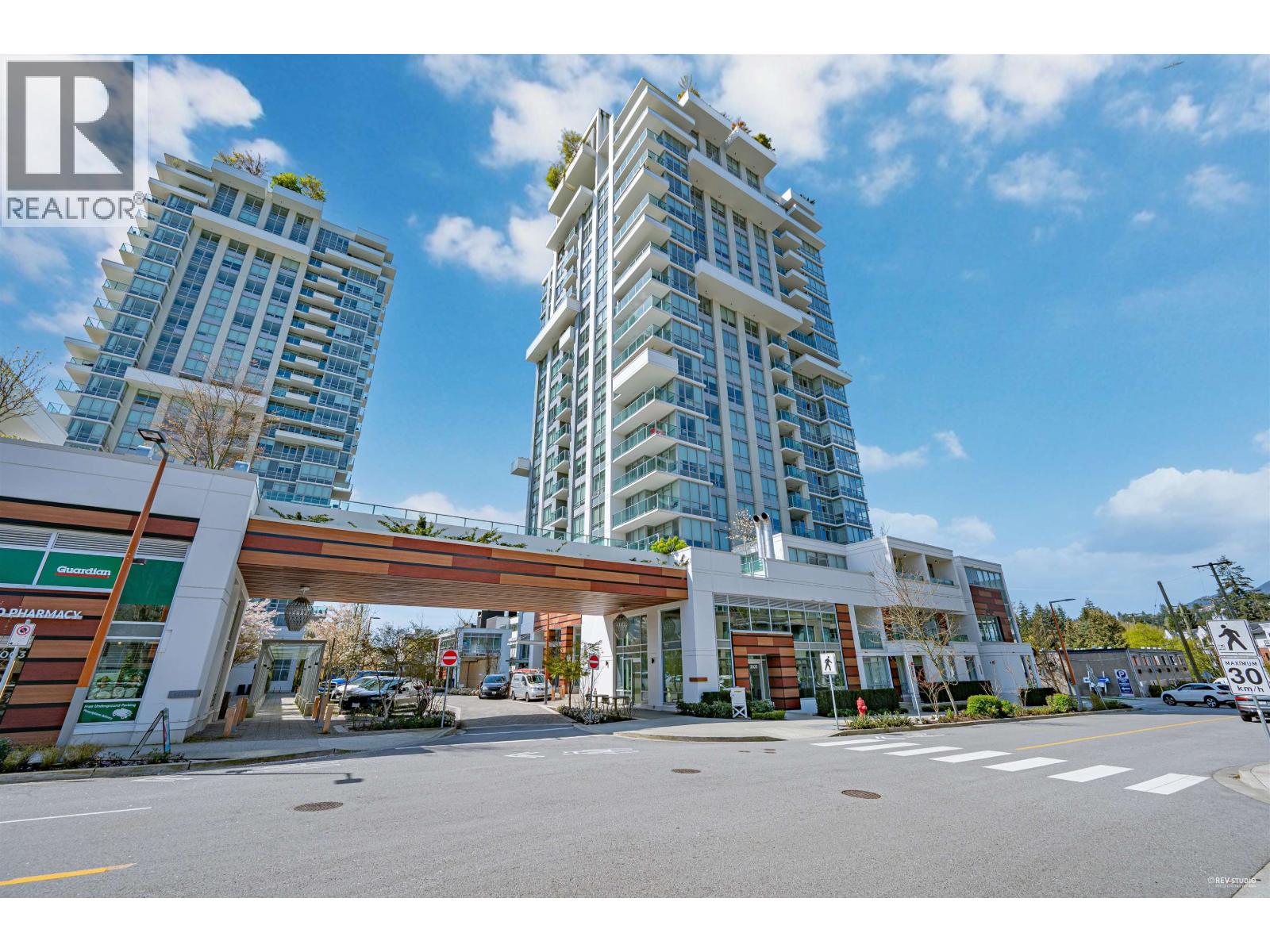 2023 CURLING ROAD, North Vancouver