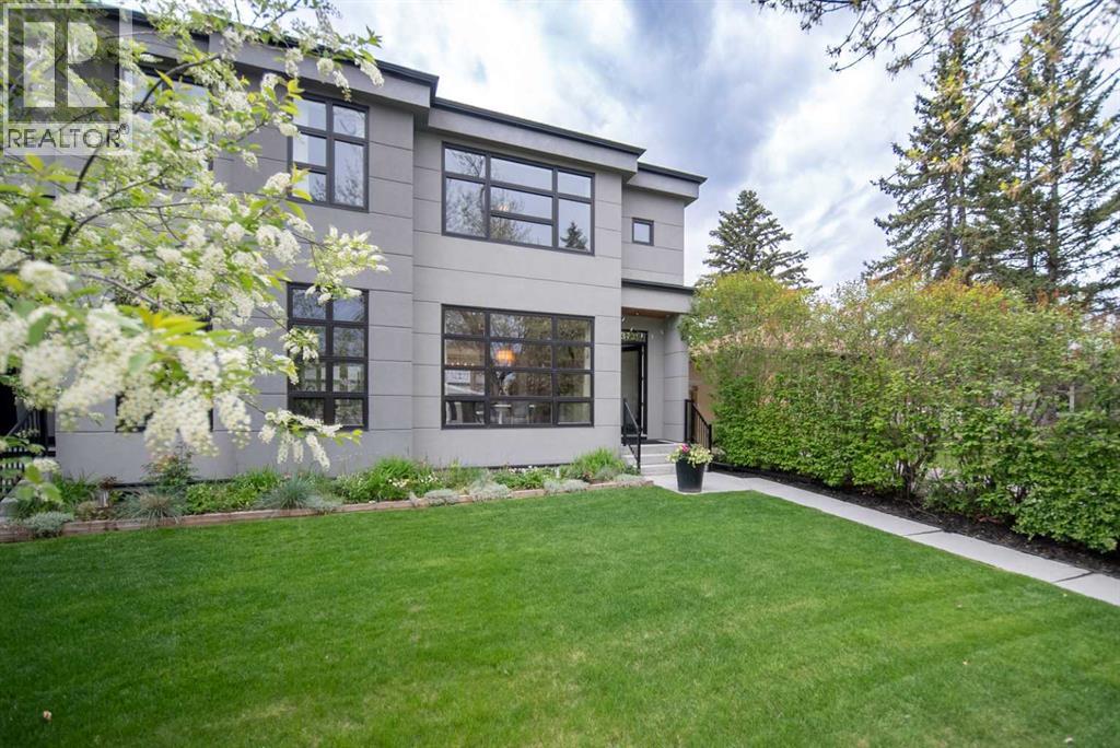 3731 43 Street SW, Calgary, Alberta