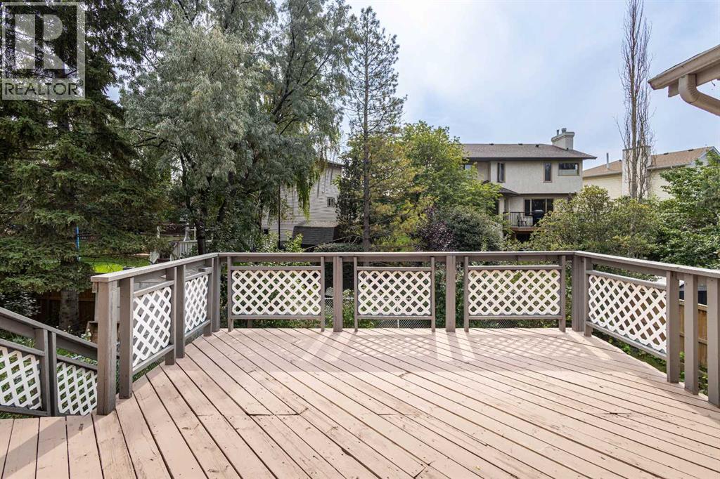 Single Family House for Sale in  Riverside Circle SE Riverbend Calgary 