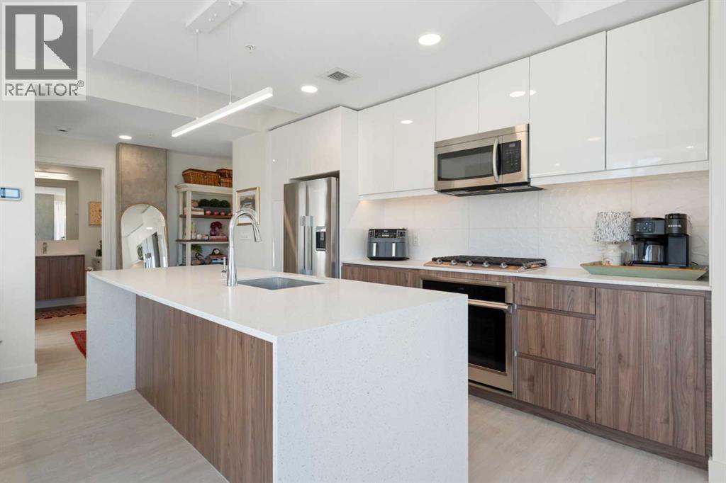 Single Family House for Sale in   A Street NW Sunnyside Calgary 