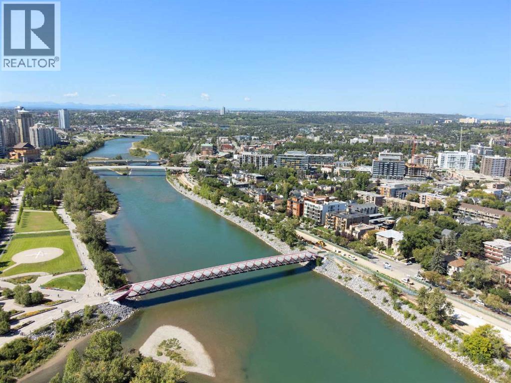 Single Family House for Sale in   A Street NW Sunnyside Calgary 
