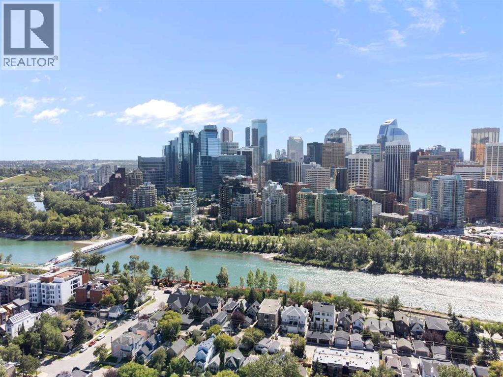 Single Family House for Sale in   A Street NW Sunnyside Calgary 