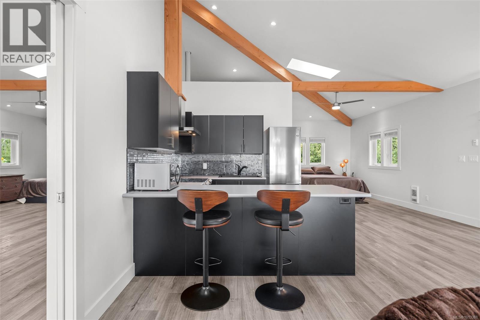  8801 West Coast Road, Sooke