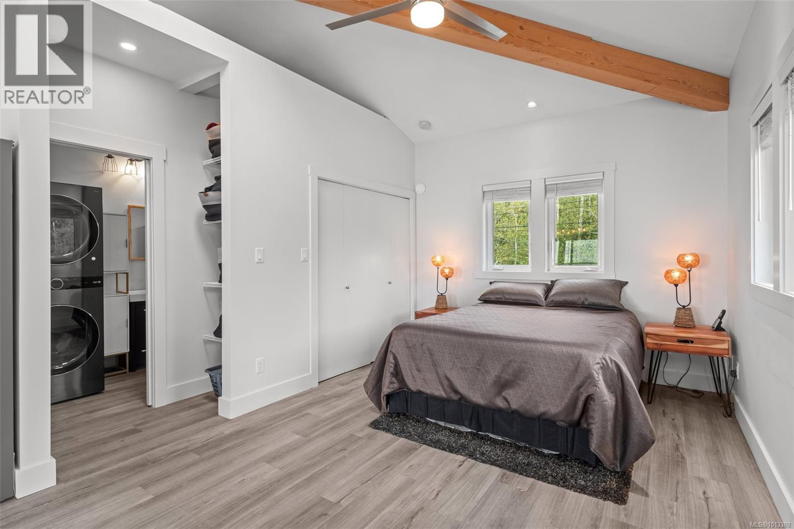  8801 West Coast Road, Sooke