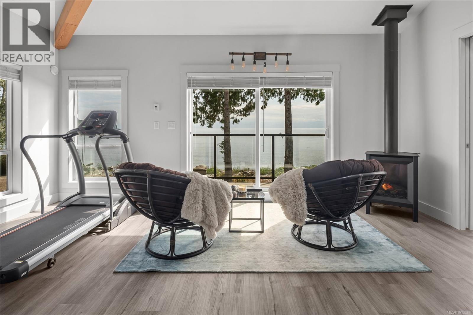  8801 West Coast Road, Sooke