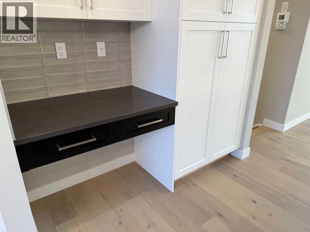 302 Sundown Road, Cochrane