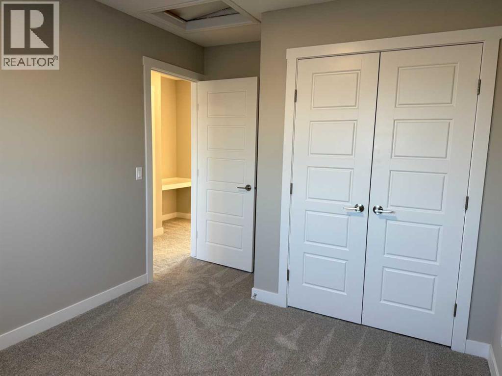302 Sundown Road, Cochrane