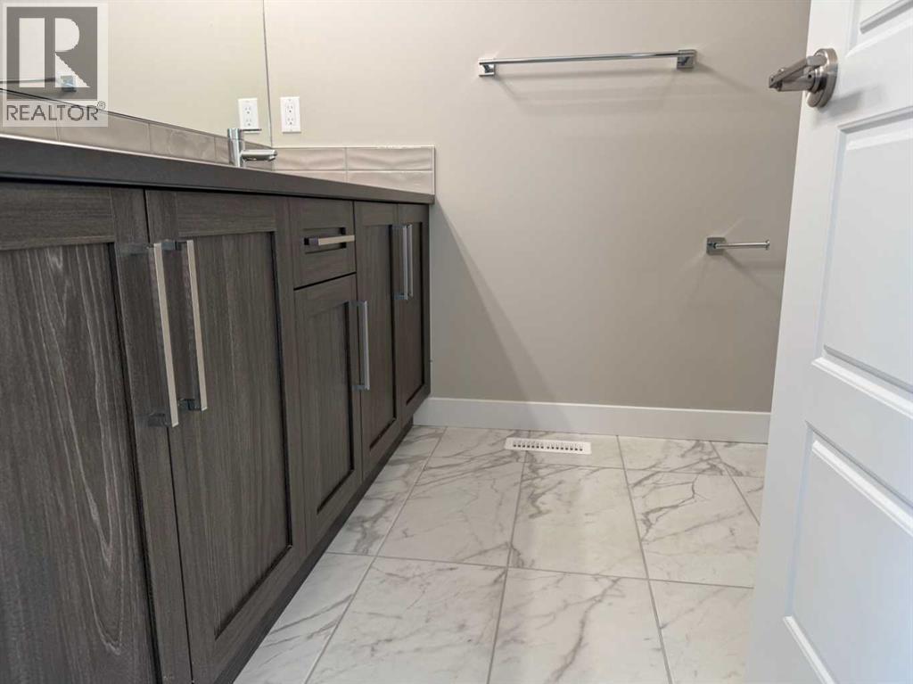 302 Sundown Road, Cochrane