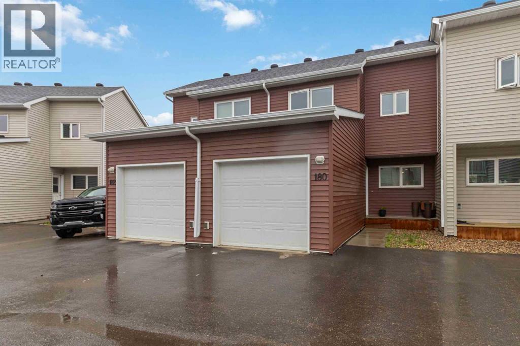 180 Almond Crescent, Fort McMurray