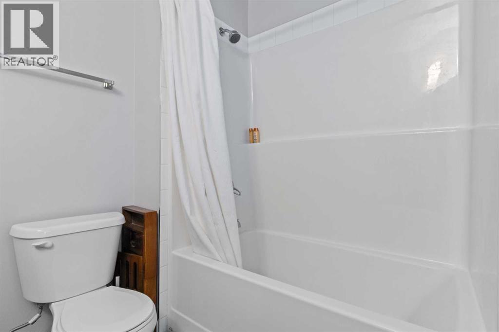 180 Almond Crescent, Fort McMurray