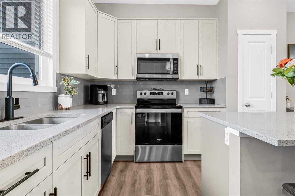 Single Family House for Sale in  Belmont Avenue SW Belmont Calgary 
