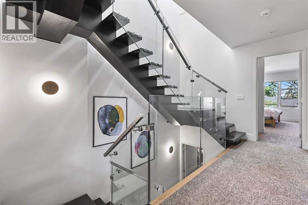 Single Family House for Sale in   Avenue SW Richmond Calgary 