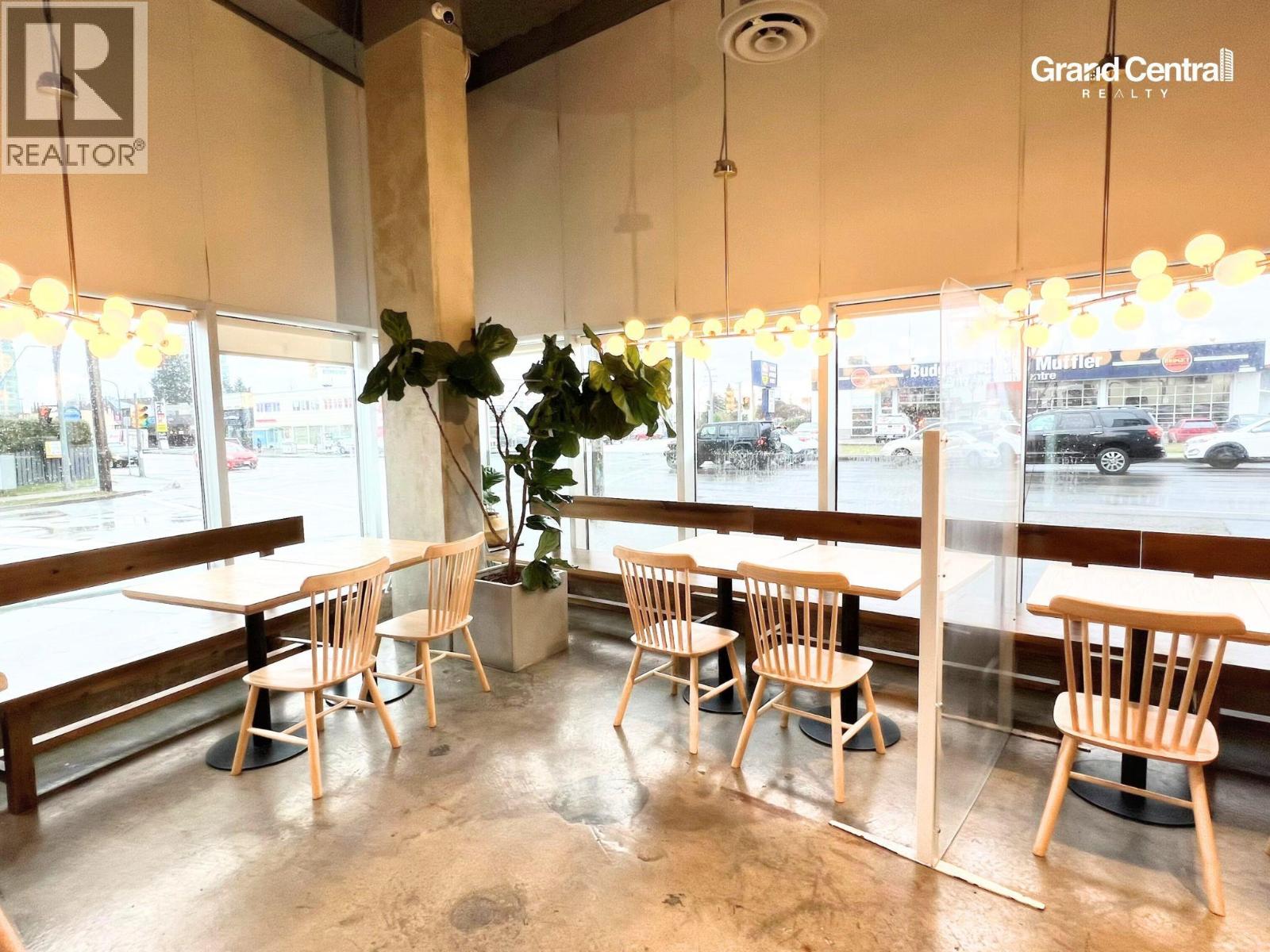 6289 KINGSWAY, Burnaby