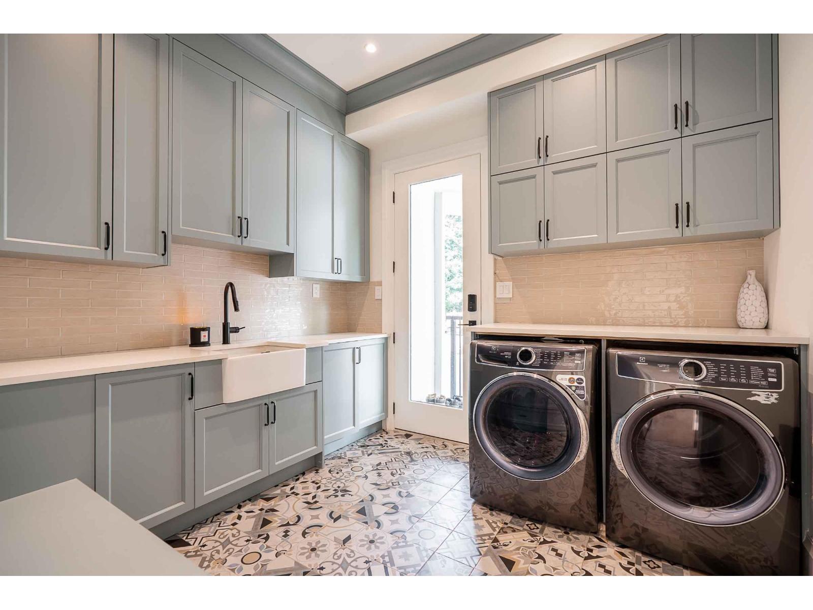 26607 64 AVENUE, Langley