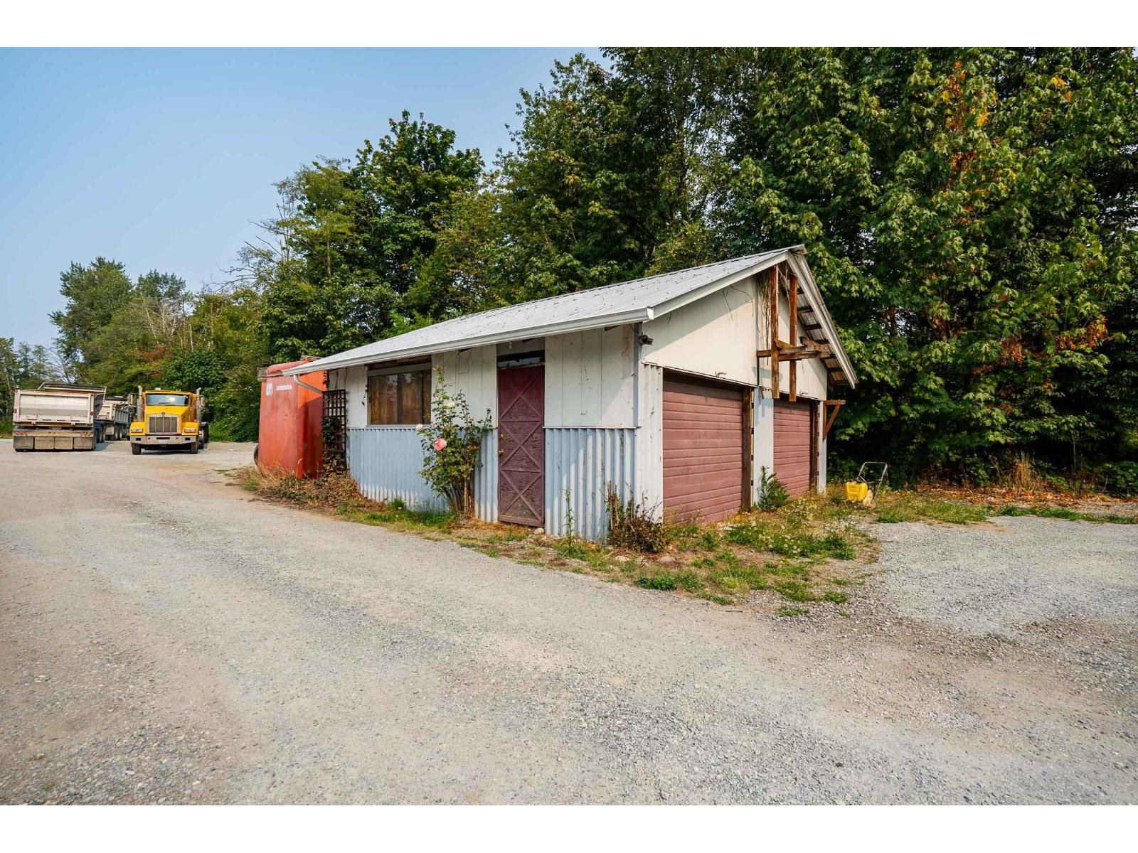 26607 64 AVENUE, Langley