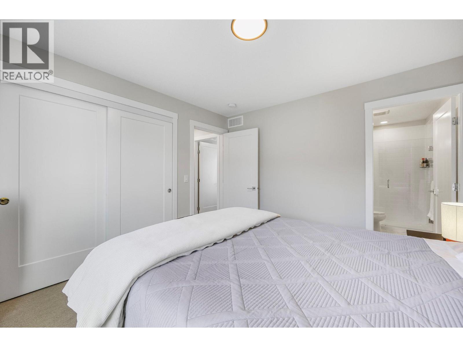 123 4025 Gellatly Road South, West Kelowna