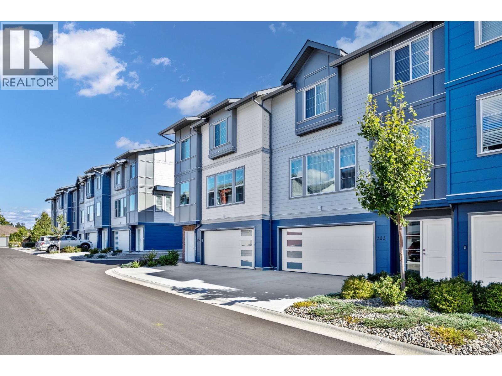 123 4025 Gellatly Road South, West Kelowna