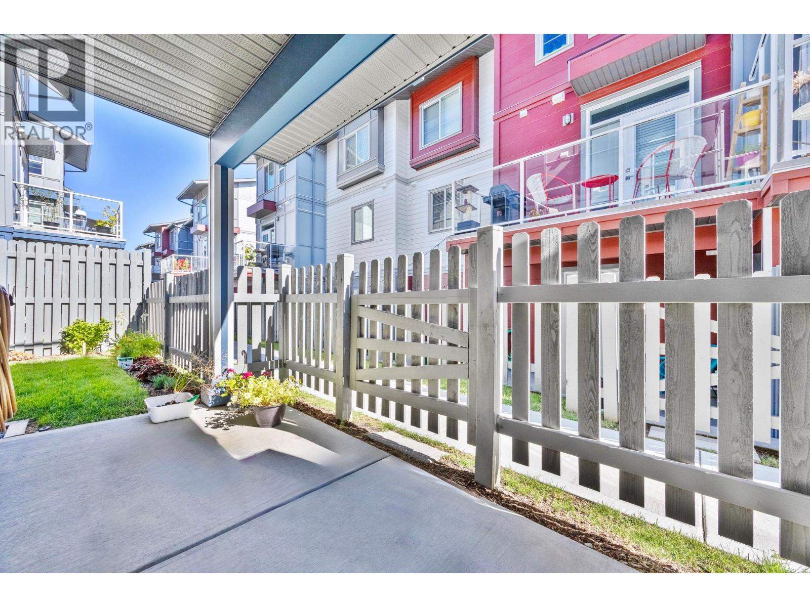 123 4025 Gellatly Road South, West Kelowna
