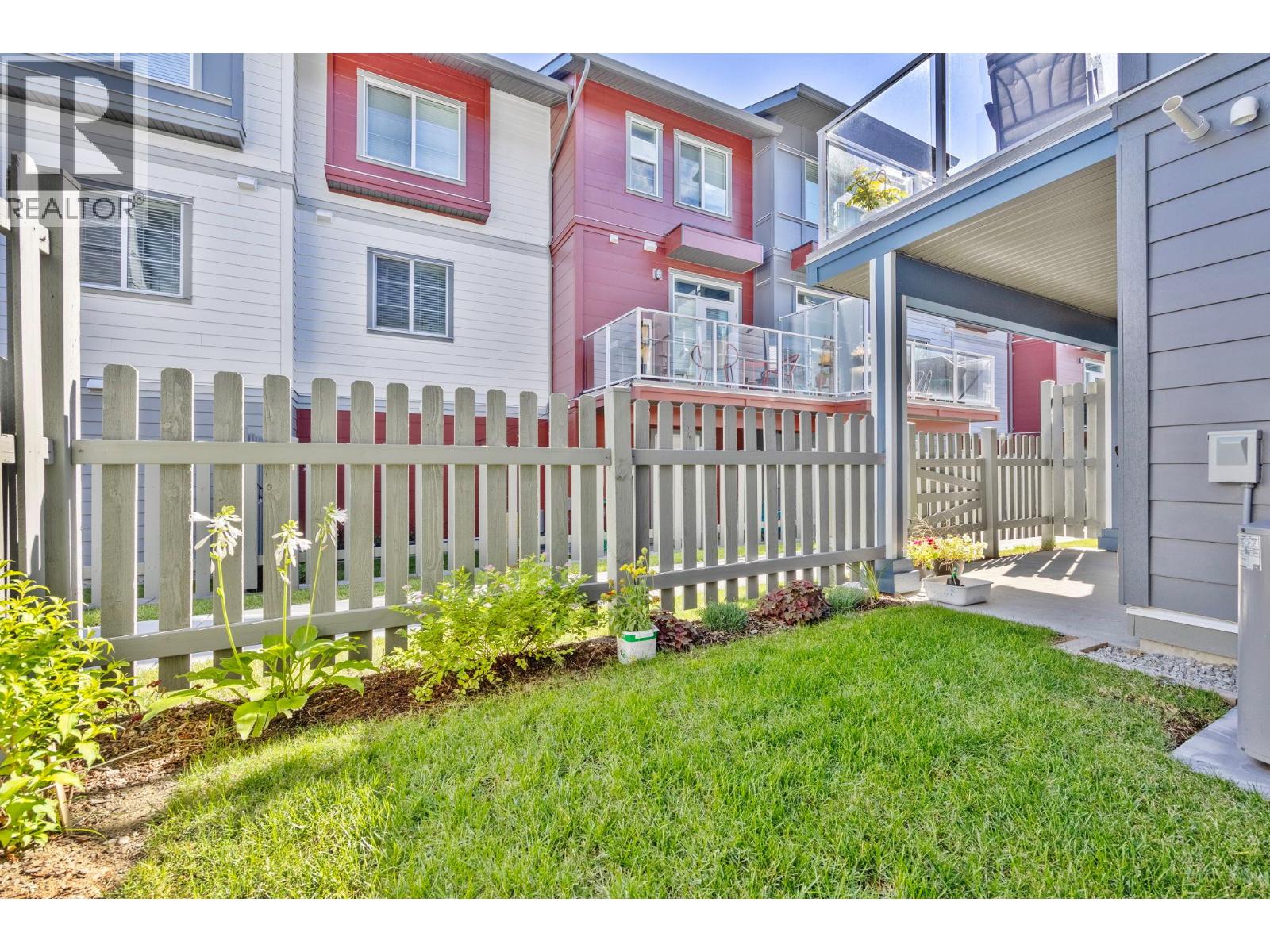 123 4025 Gellatly Road South, West Kelowna