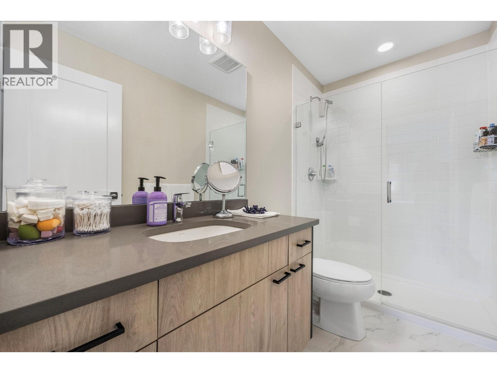 123 4025 Gellatly Road South, West Kelowna