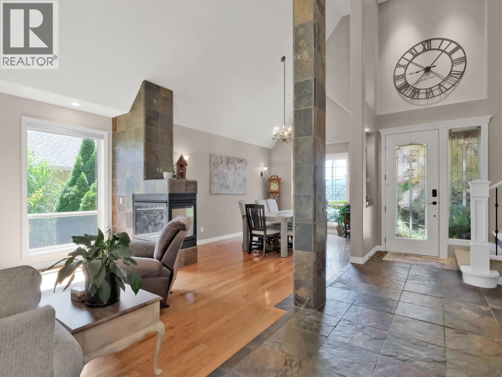  3063 Thacker Drive, West Kelowna