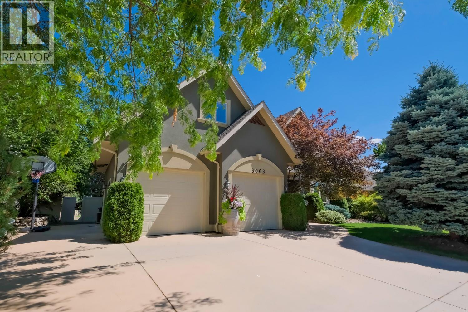  3063 Thacker Drive, West Kelowna