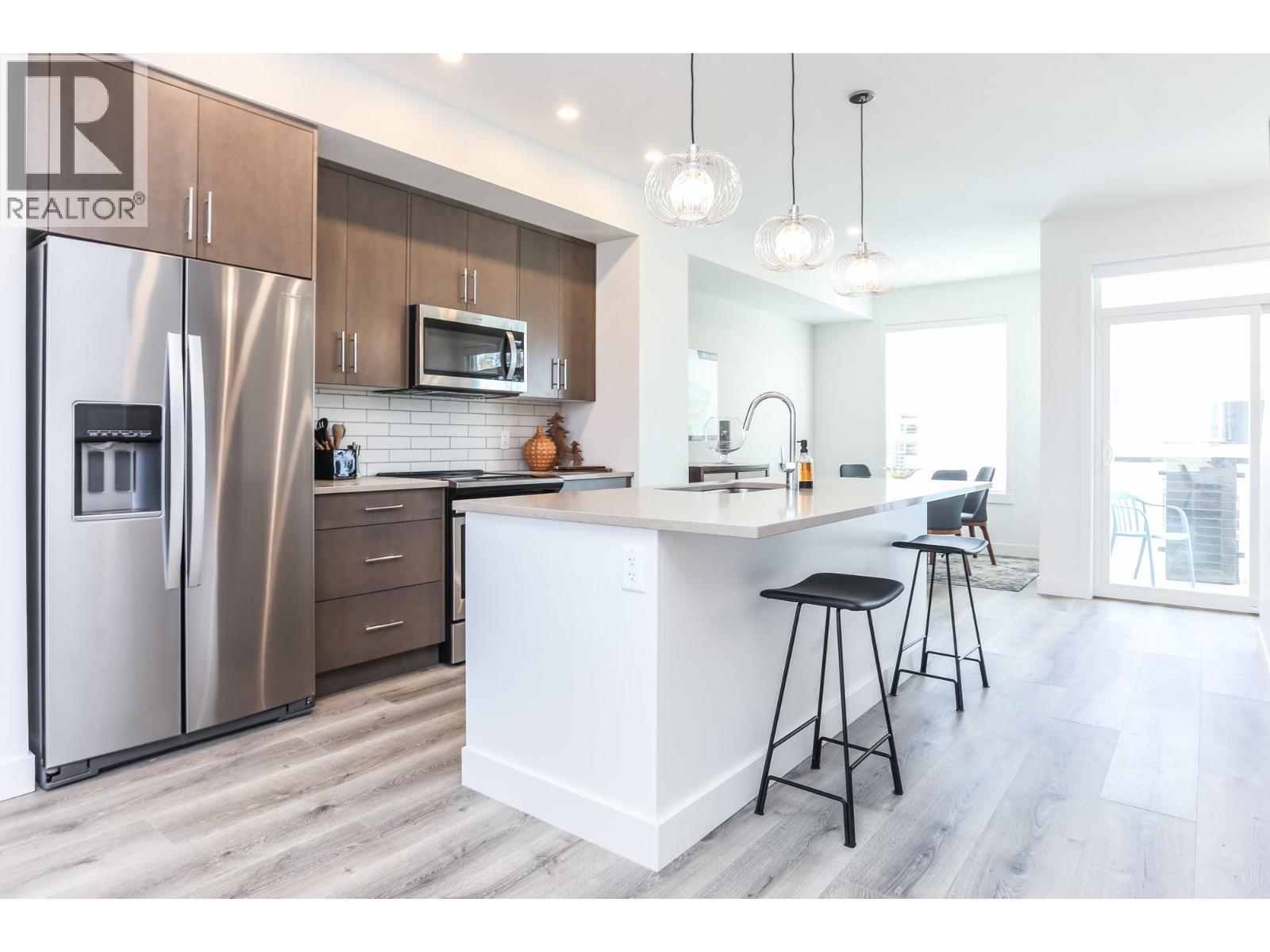 38 610 Academy Way, Kelowna
