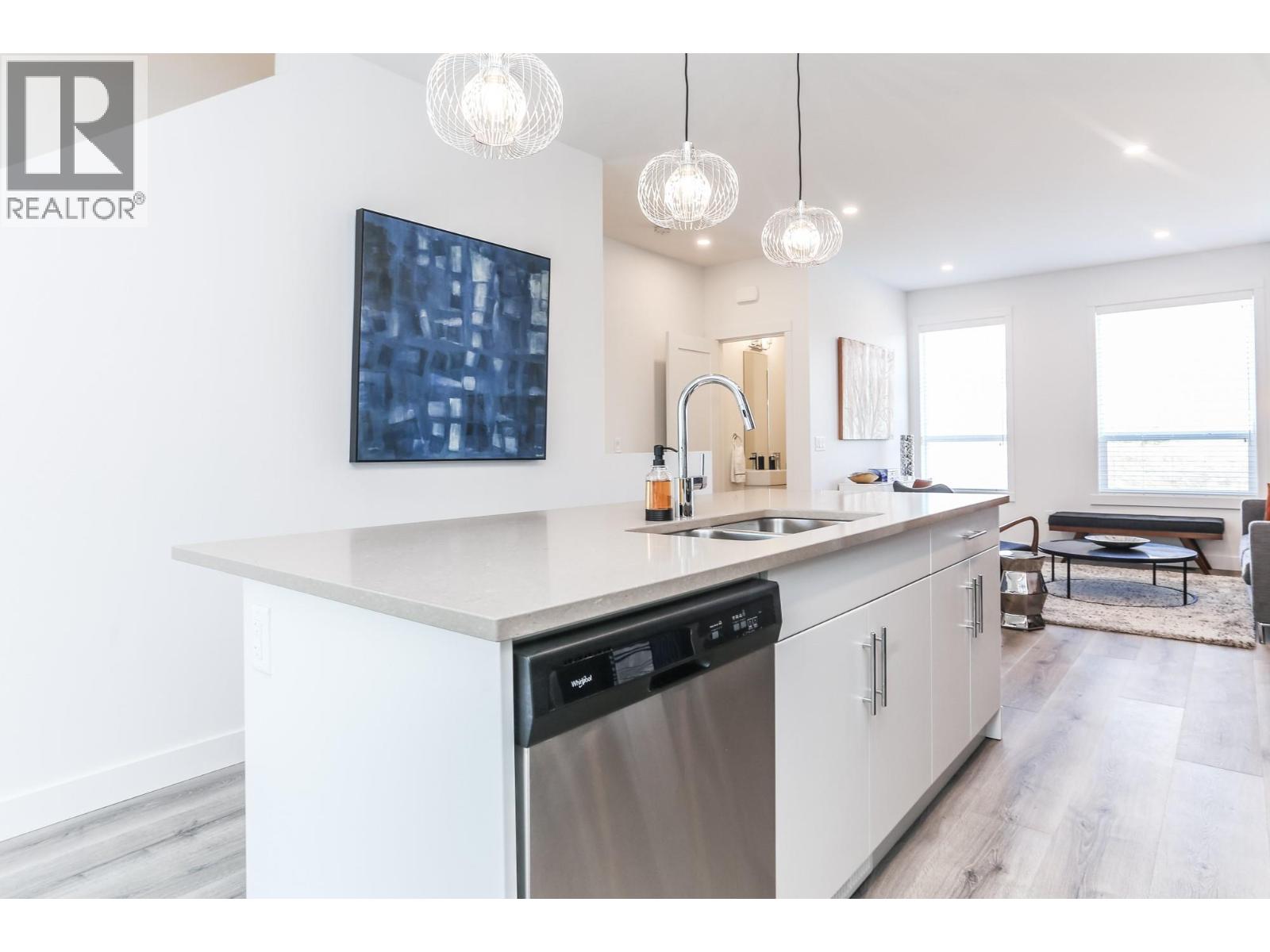 38 610 Academy Way, Kelowna